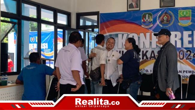 Ade Muksin Terpilih Sebagai Ketua PWI Bekasi Raya Periode 2024-2027