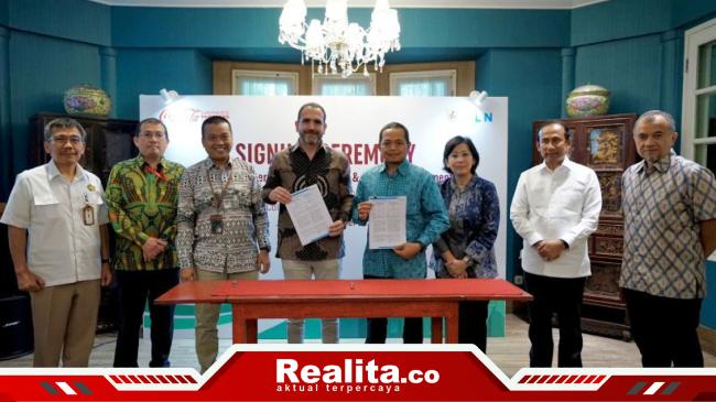 Pengembangan EBT Tumbuh Positif di 2023, PLN Catatkan Kinerja Yang Berkelanjutan