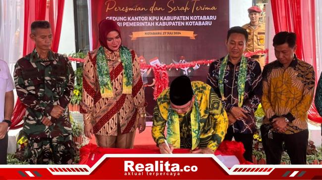 Bupati Kotabaru Resmikan Gedung Kantor KPU untuk Meningkatkan Kinerja