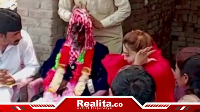 Melihat Wajah Mempelai Pria, Pengantin Wanita Syok lalu&nbsp;Pingsan