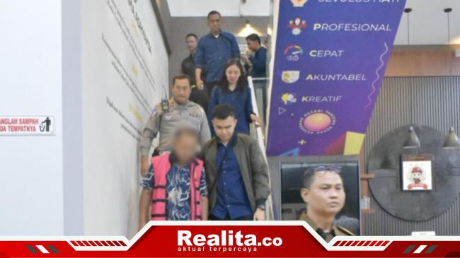 Jadi Tersangka Dugaan Korupsi Kredit Macet, Direktur PT Wahyu Tirta Manik Dijebloskan ke&nbsp;Penjara