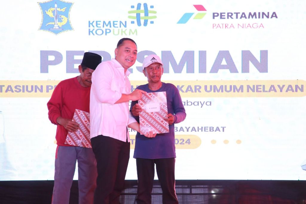 Resmikan SPBUN Pertama di Surabaya, Wali Kota Eri Cahyadi Dinilai Gercep Beri Solusi untuk&nbsp;Nelayan